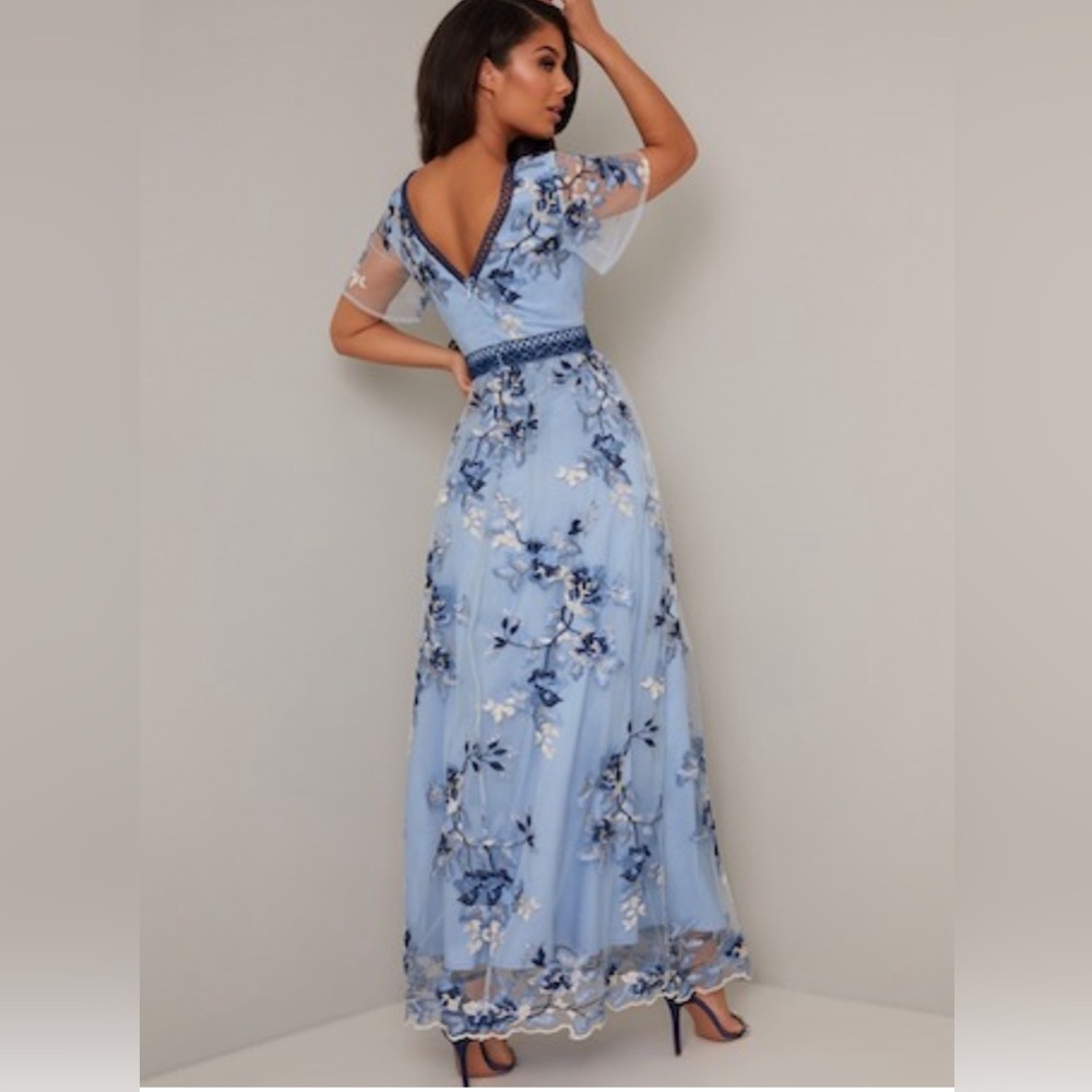 Chic Blue Floral Embroidered Maxi Dress